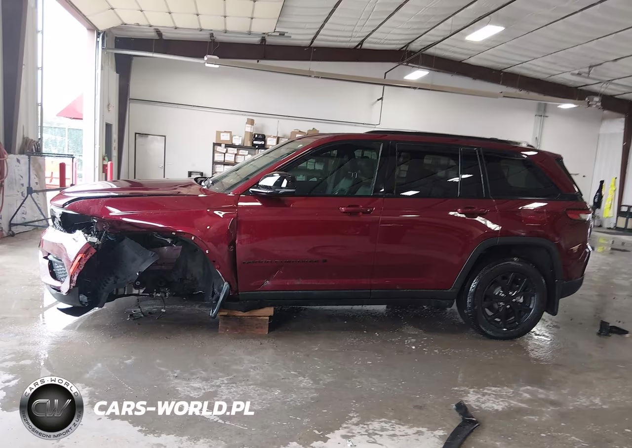 2024 Jeep Grand Cherokee Altitude X 4X4 VIN:1C4RJHAG5RC156299 - 15