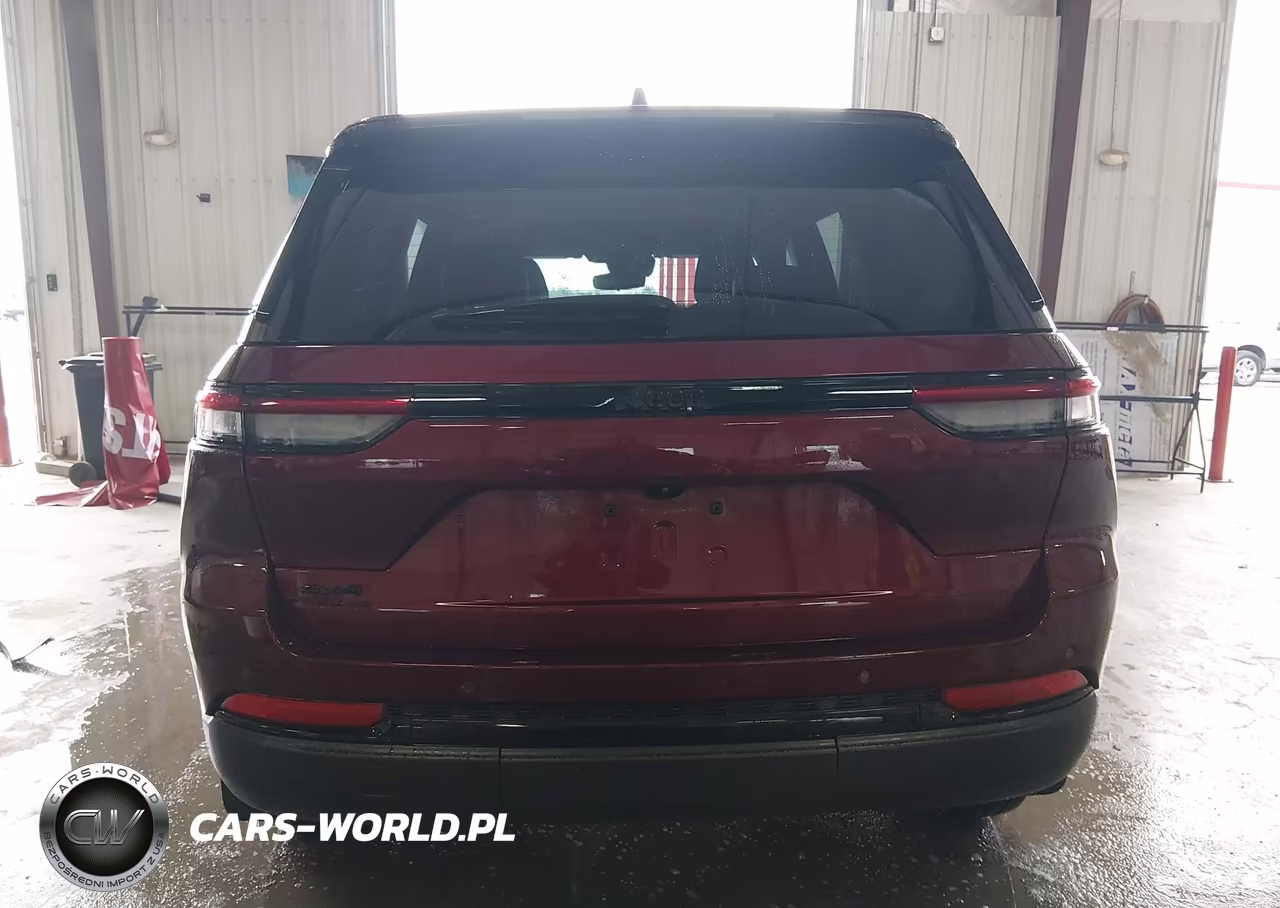 2024 Jeep Grand Cherokee Altitude X 4X4 VIN:1C4RJHAG5RC156299 - 17