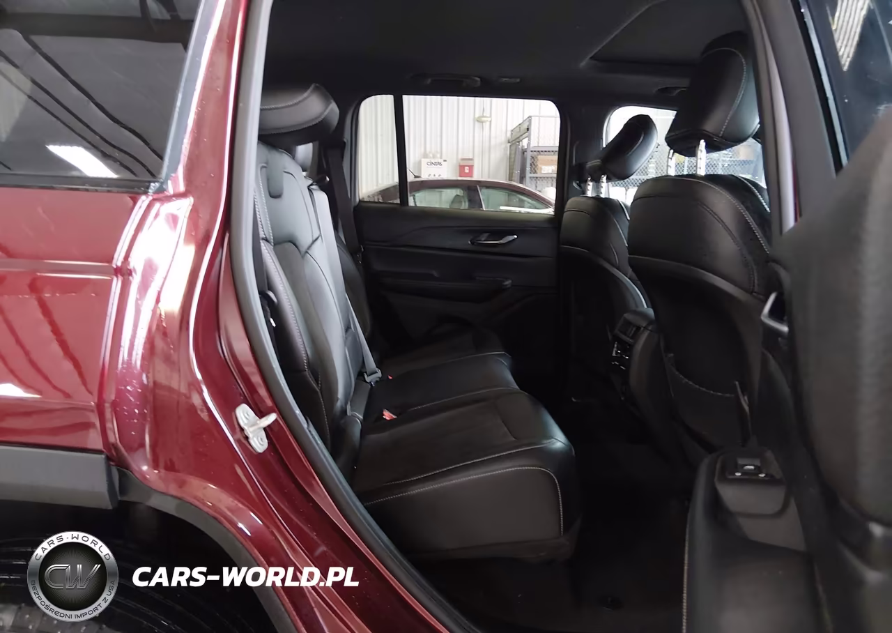 2024 Jeep Grand Cherokee Altitude X 4X4 VIN:1C4RJHAG5RC156299 - 8
