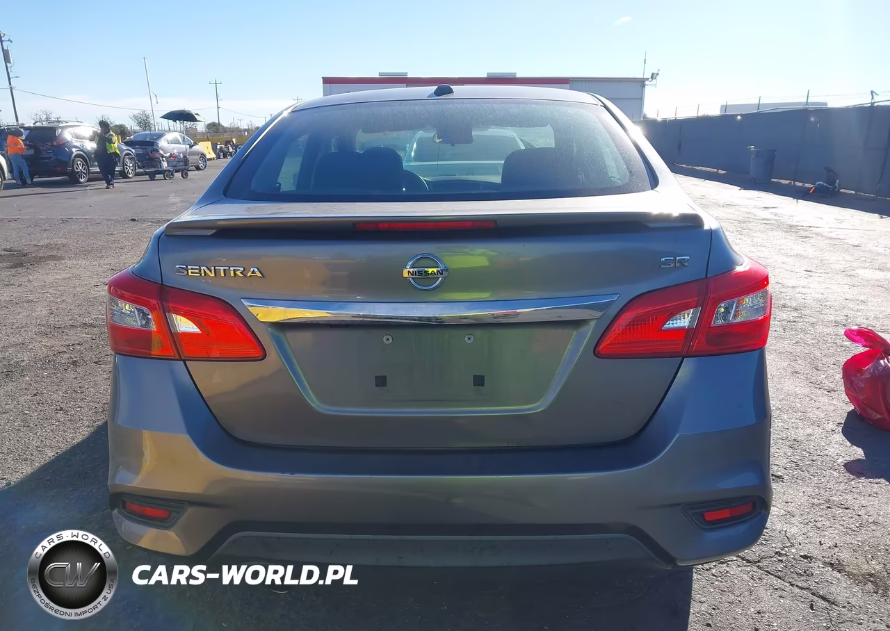 2017 Nissan Sentra Sr VIN:3N1AB7AP8HY389123 - 16