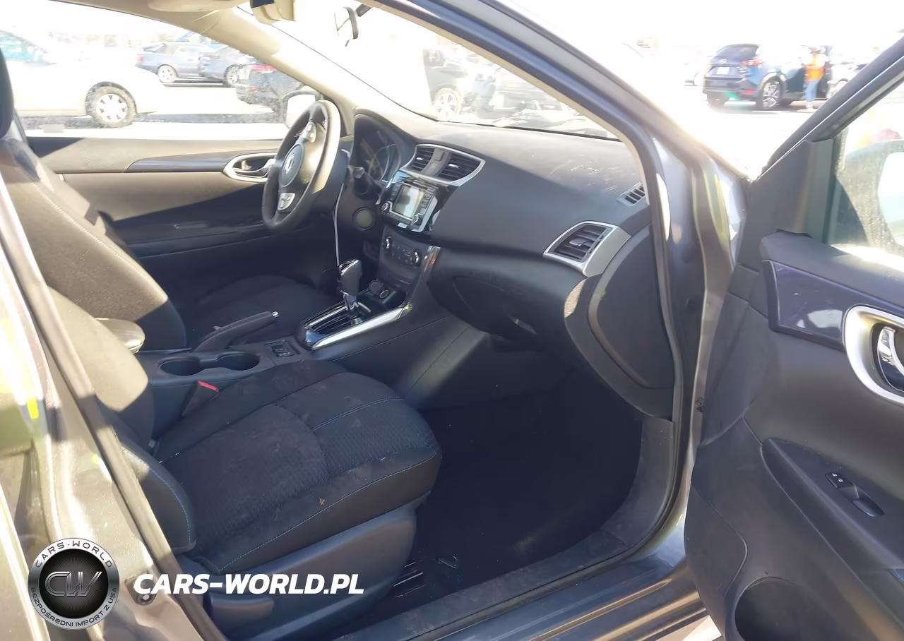 2017 Nissan Sentra Sr VIN:3N1AB7AP8HY389123 - 5