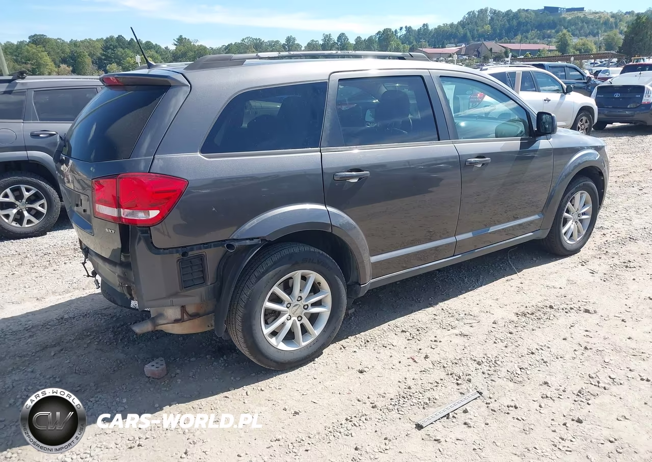 2017 Dodge Journey Sxt VIN:3C4PDCBB9HT561721 - 4