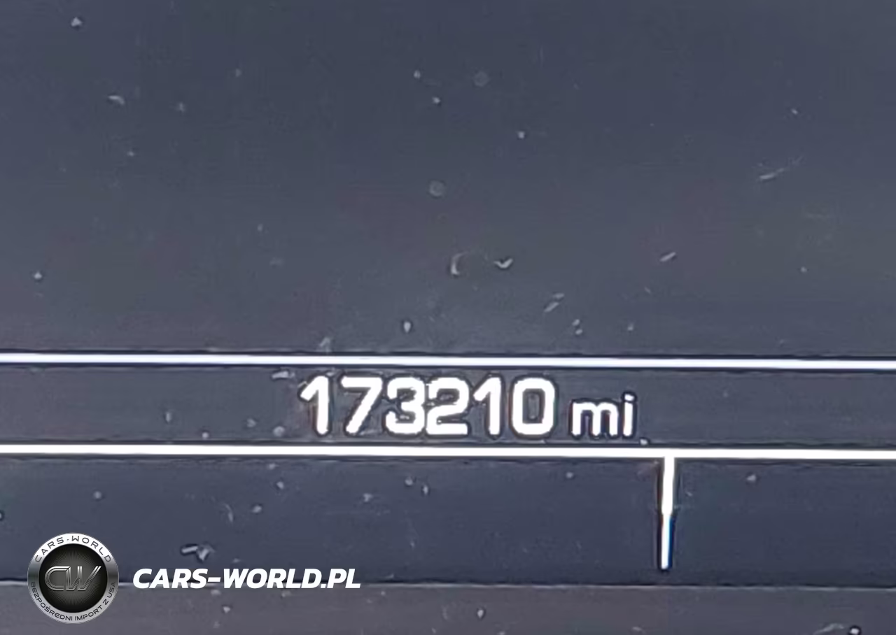 2016 Chevrolet Impala 1Lt VIN:2G1105SA2G9182820 - 7