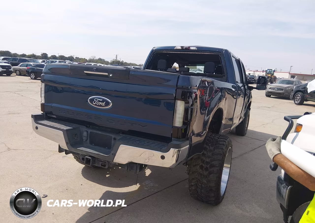 2018 Ford F-250 Lariat VIN:1FT7W2BT6JEB18042 - 4