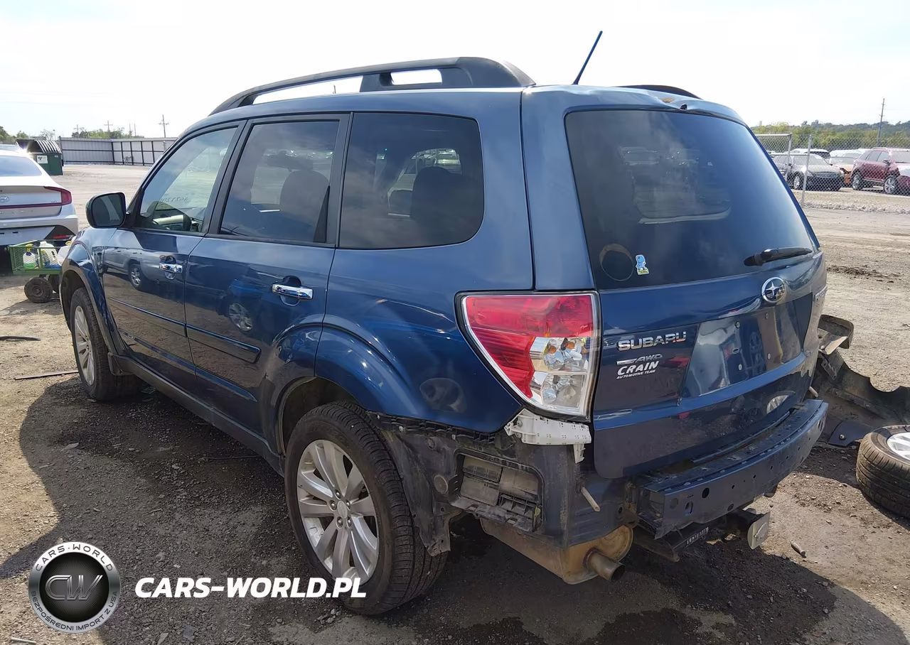 2012 Subaru Forester 2.5X Premium VIN:JF2SHBDC3CH430260 - 3