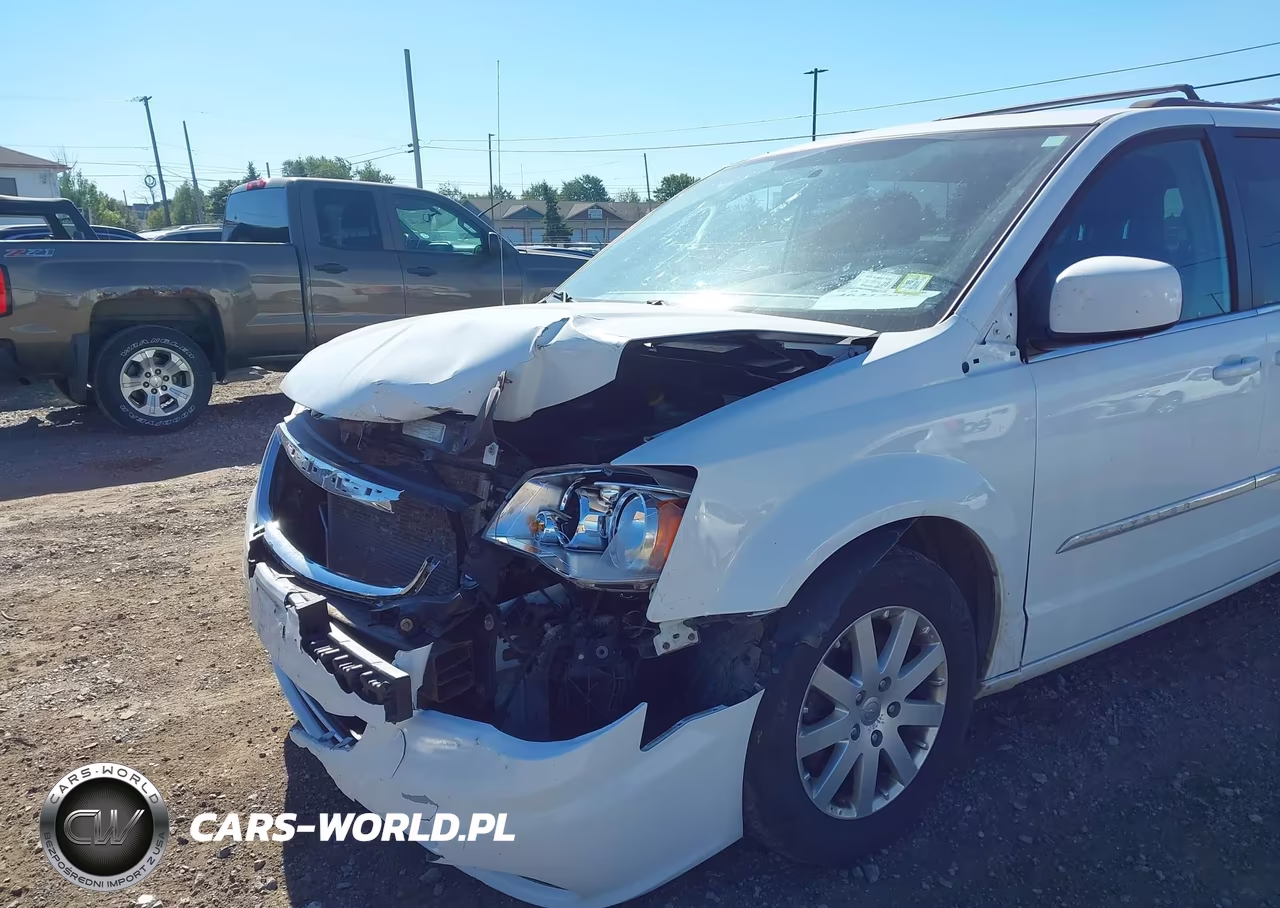 2014 Chrysler Town & Country Touring VIN:2C4RC1BG0ER382851 - 6