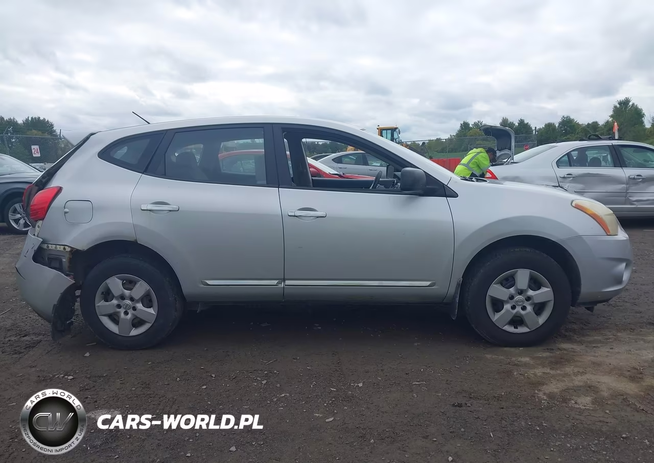 2012 Nissan Rogue S VIN:JN8AS5MV5CW713077 - 14