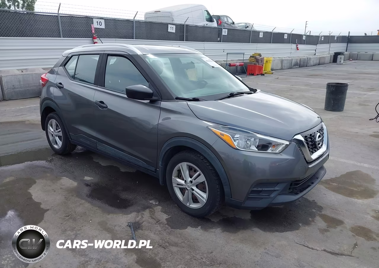 2018 Nissan Kicks S
