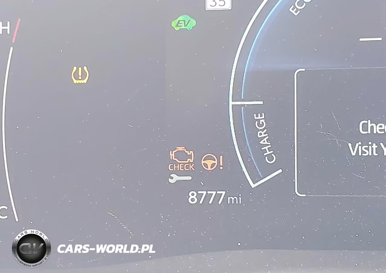 2025 Toyota Camry Le VIN:4T1DAACK3SU608720 - 15