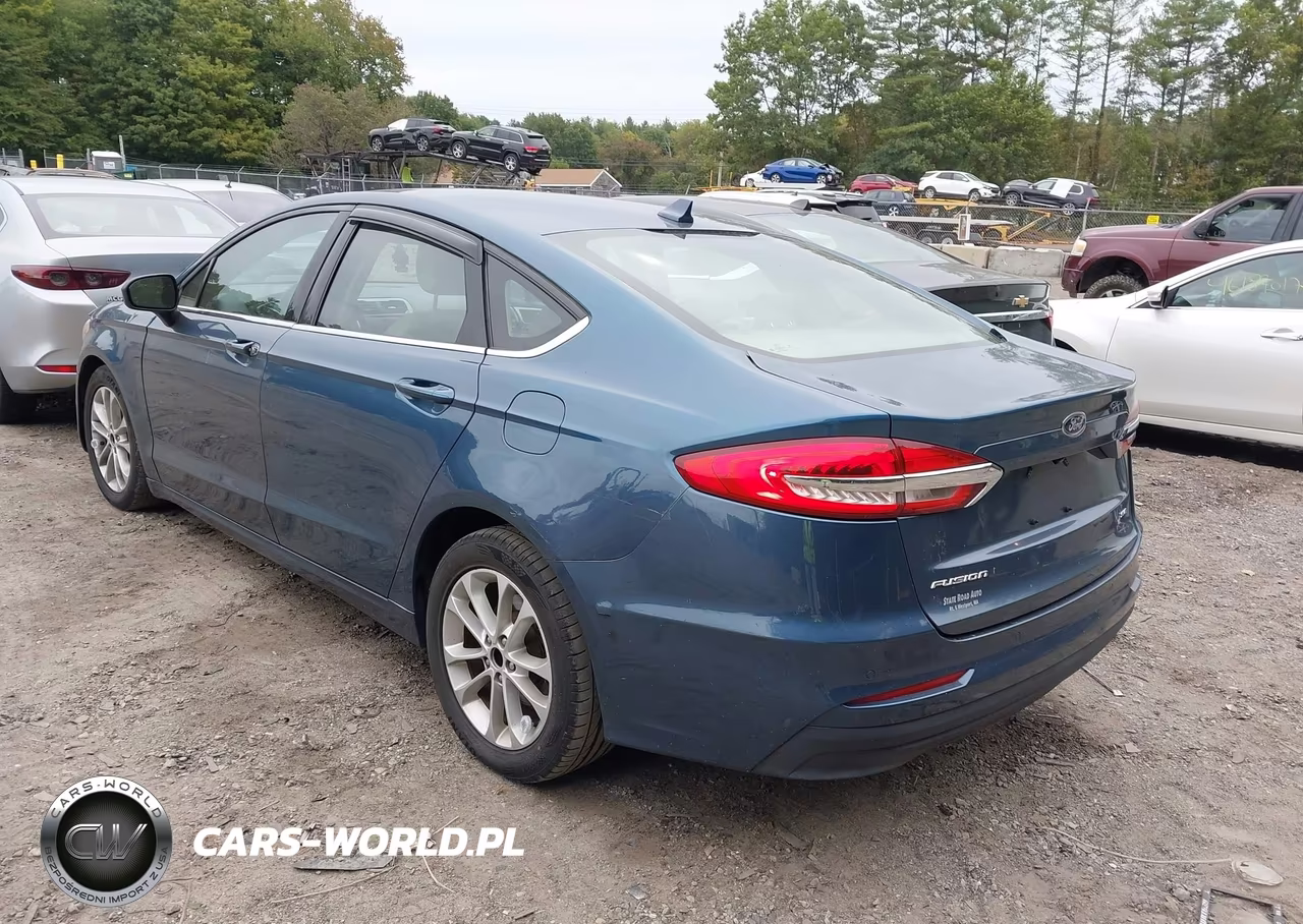 2019 Ford Fusion Se VIN:3FA6P0H7XKR123062 - 3