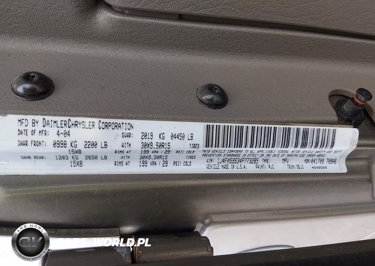2004 Jeep Wrangler Sahara VIN:1J4FA59S34P773285 - 9