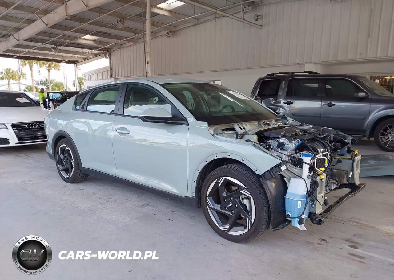 2025 Kia K4 Ex