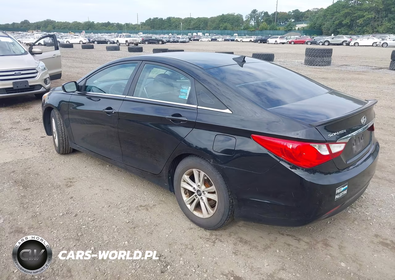 2013 Hyundai Sonata Gls VIN:5NPEB4AC9DH774126 - 3