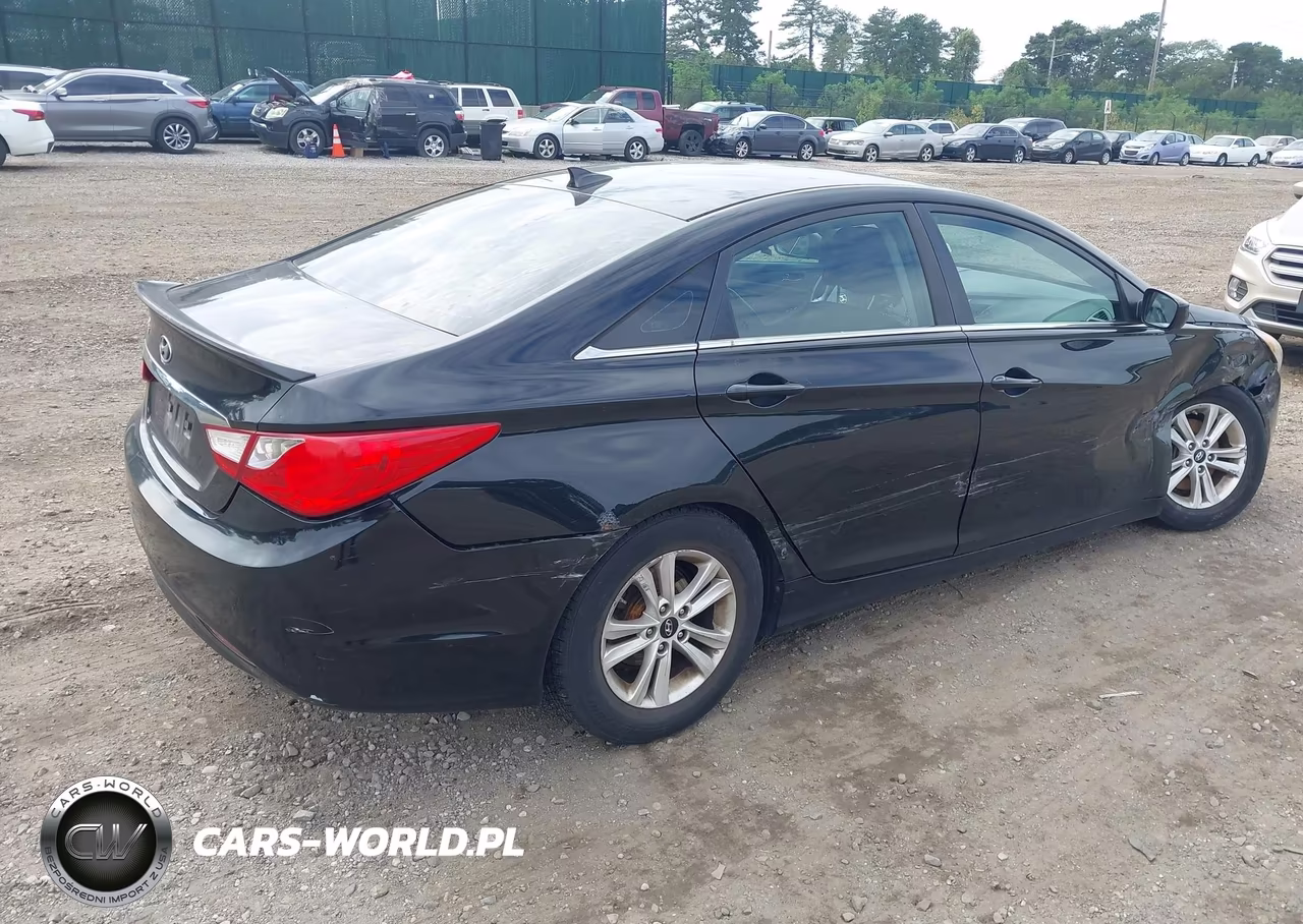 2013 Hyundai Sonata Gls VIN:5NPEB4AC9DH774126 - 4