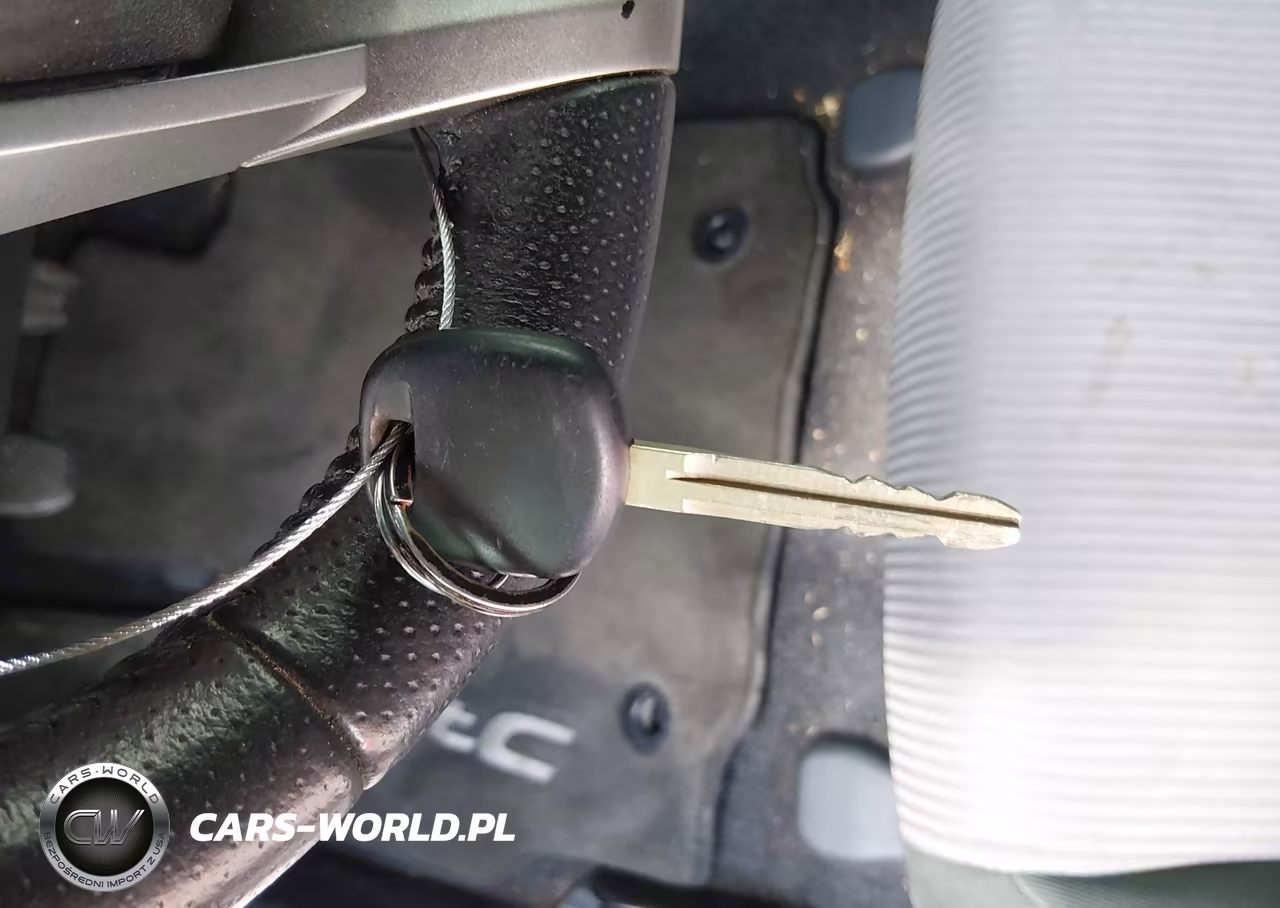 2015 Scion Tc VIN:JTKJF5C72F3090518 - 11