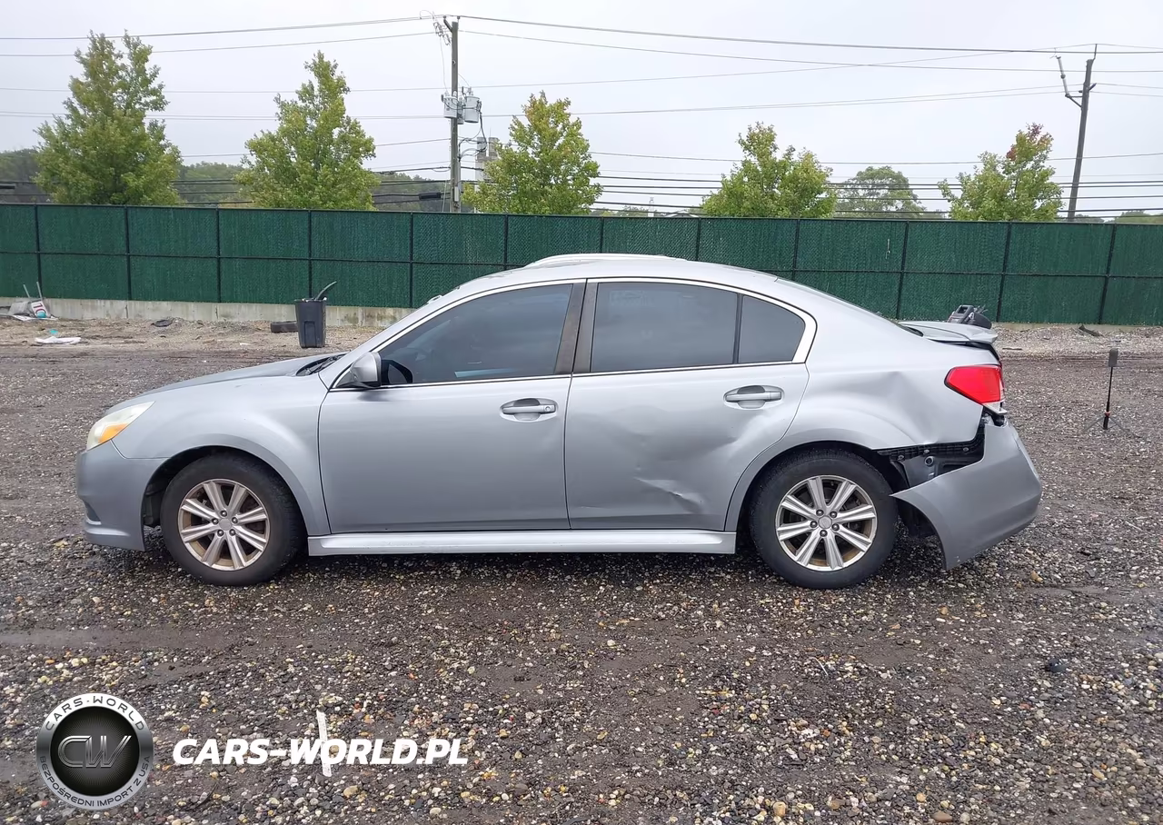 2010 Subaru Legacy 2.5I Premium VIN:4S3BMBC64A3238152 - 14