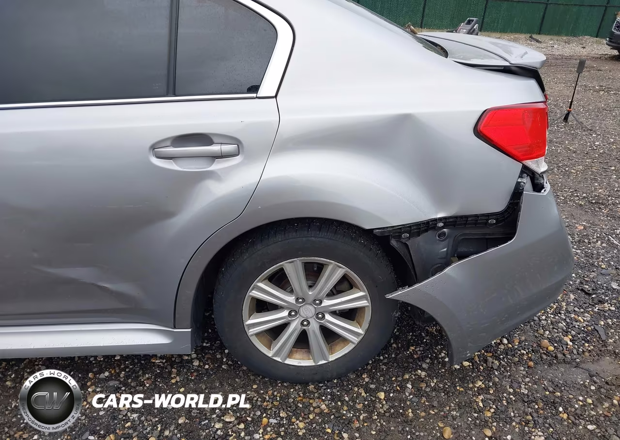 2010 Subaru Legacy 2.5I Premium VIN:4S3BMBC64A3238152 - 6