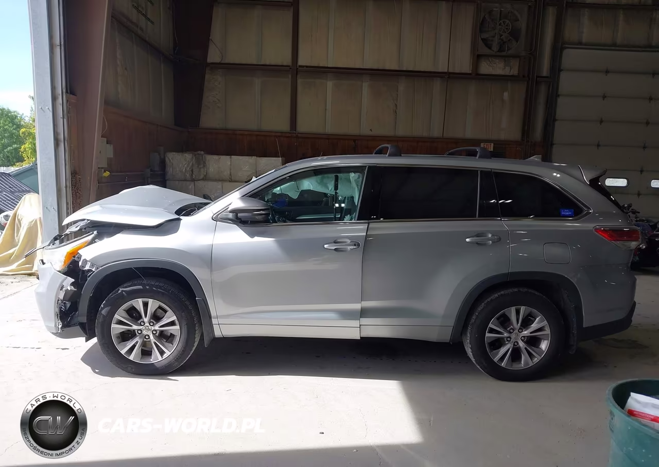 2014 Toyota Highlander Le Plus V6 VIN:5TDBKRFH3ES012457 - 14