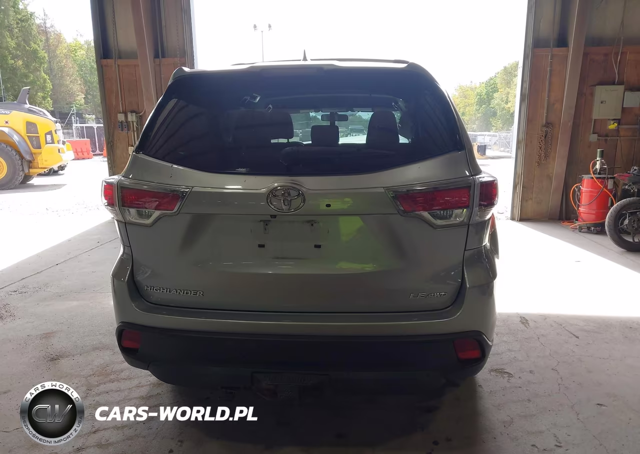 2014 Toyota Highlander Le Plus V6 VIN:5TDBKRFH3ES012457 - 16