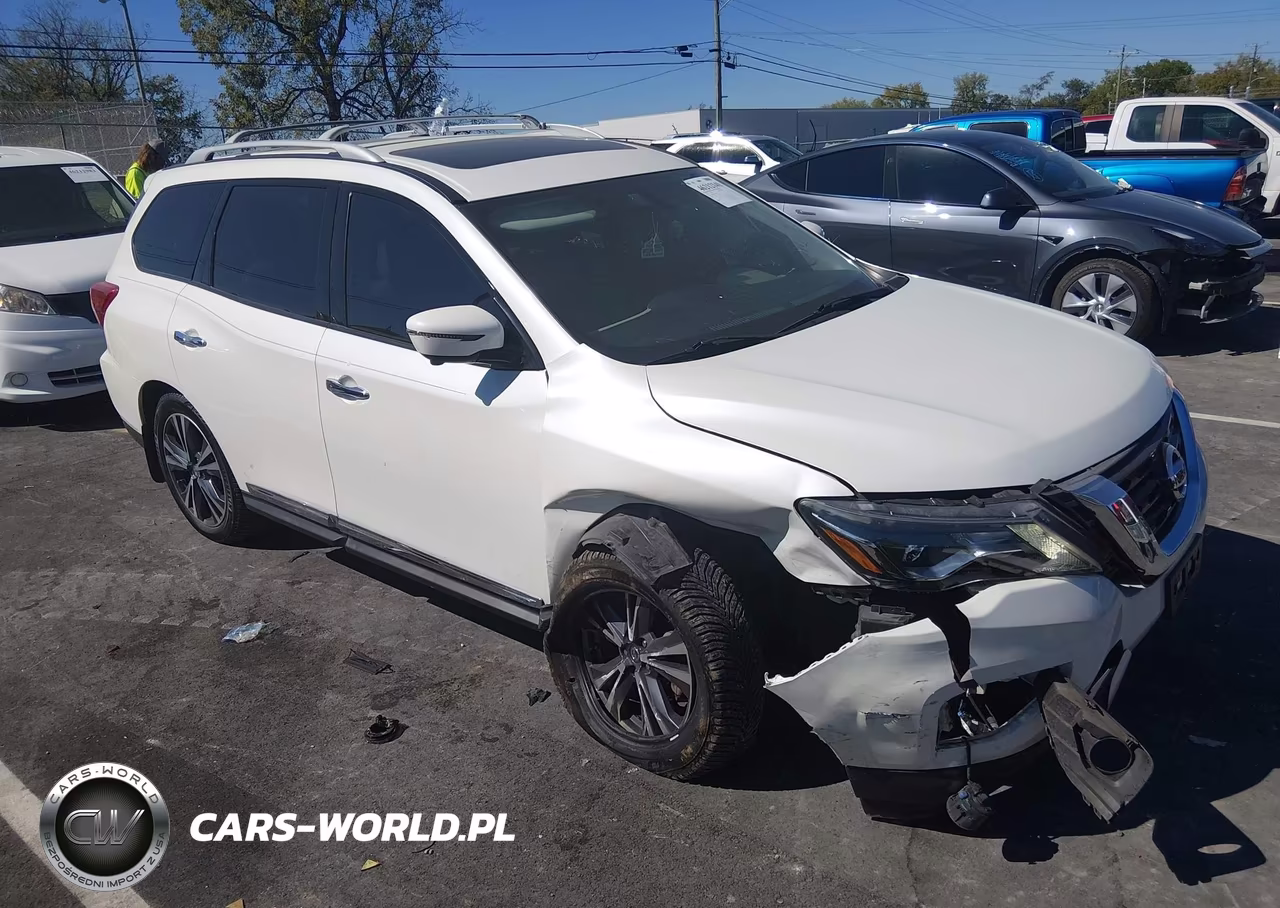 2018 Nissan Pathfinder Platinum