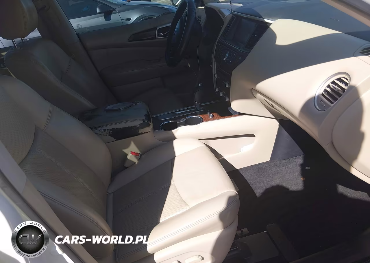 2018 Nissan Pathfinder Platinum VIN:5N1DR2MN8JC660663 - 5