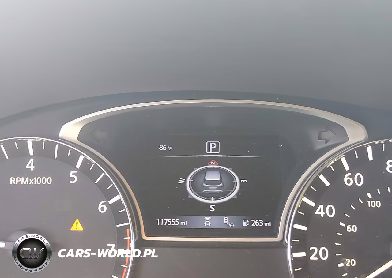 2018 Nissan Pathfinder Platinum VIN:5N1DR2MN8JC660663 - 7