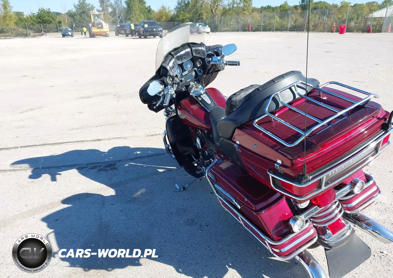 2003 Harley-Davidson Flhtcui VIN:1HD1FCW173Y631322 - 3