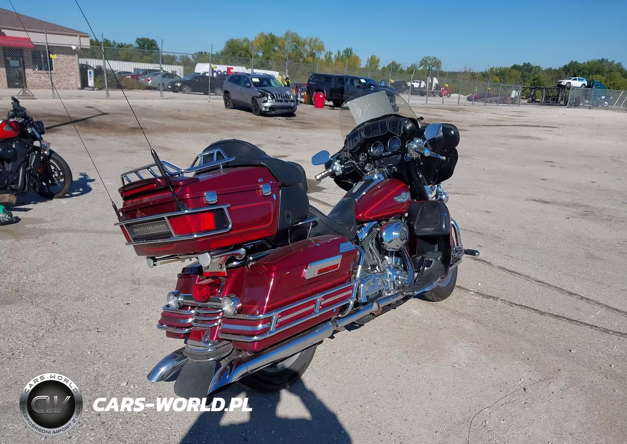 2003 Harley-Davidson Flhtcui VIN:1HD1FCW173Y631322 - 4