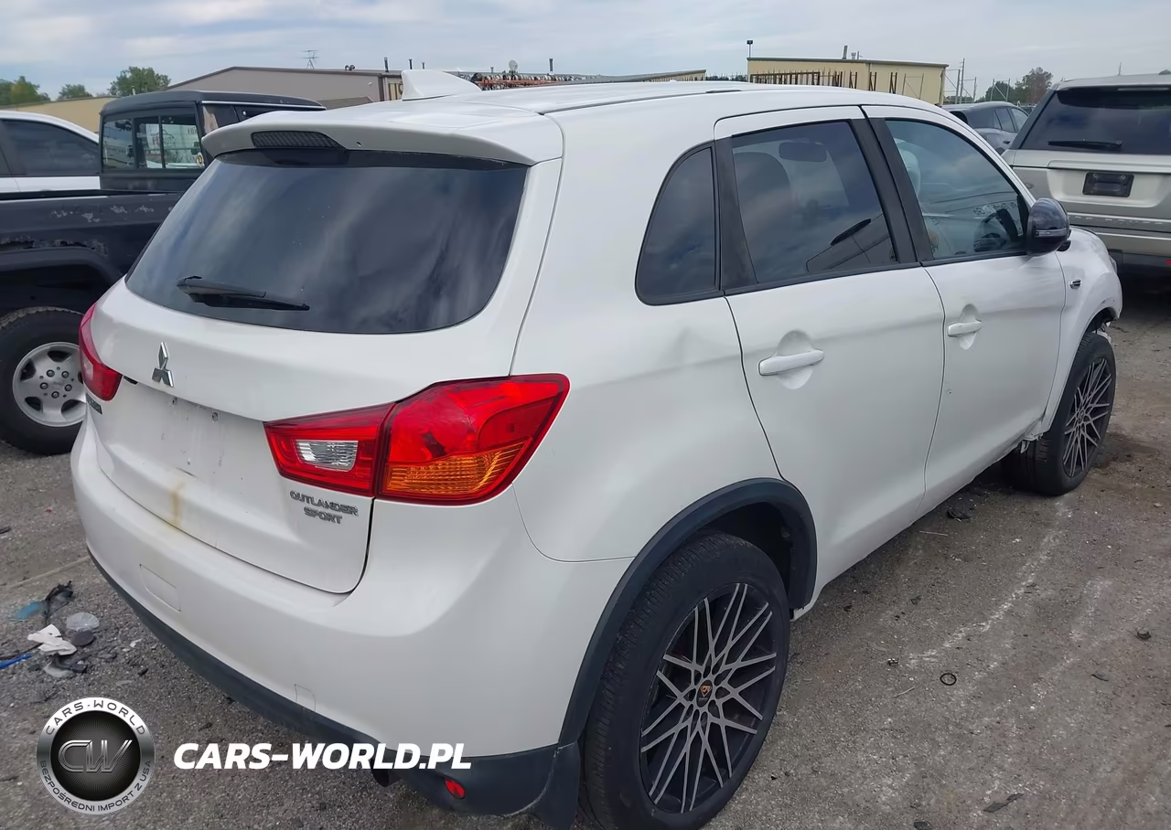 2017 Mitsubishi Outlander Sport 2.0 Le VIN:JA4AR3AU7HZ038646 - 4