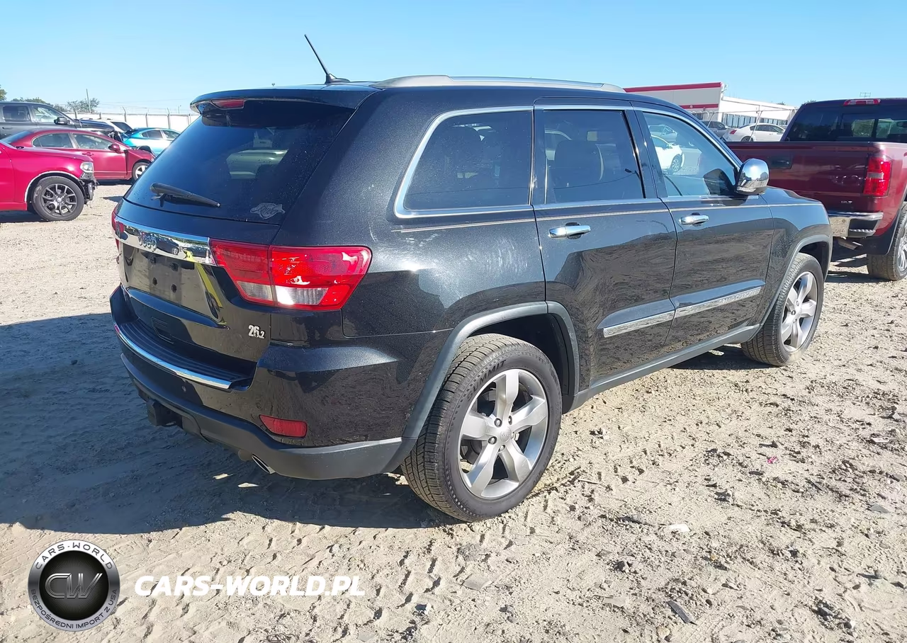 2013 Jeep Grand Cherokee Overland VIN:1C4RJFCT4DC522194 - 4