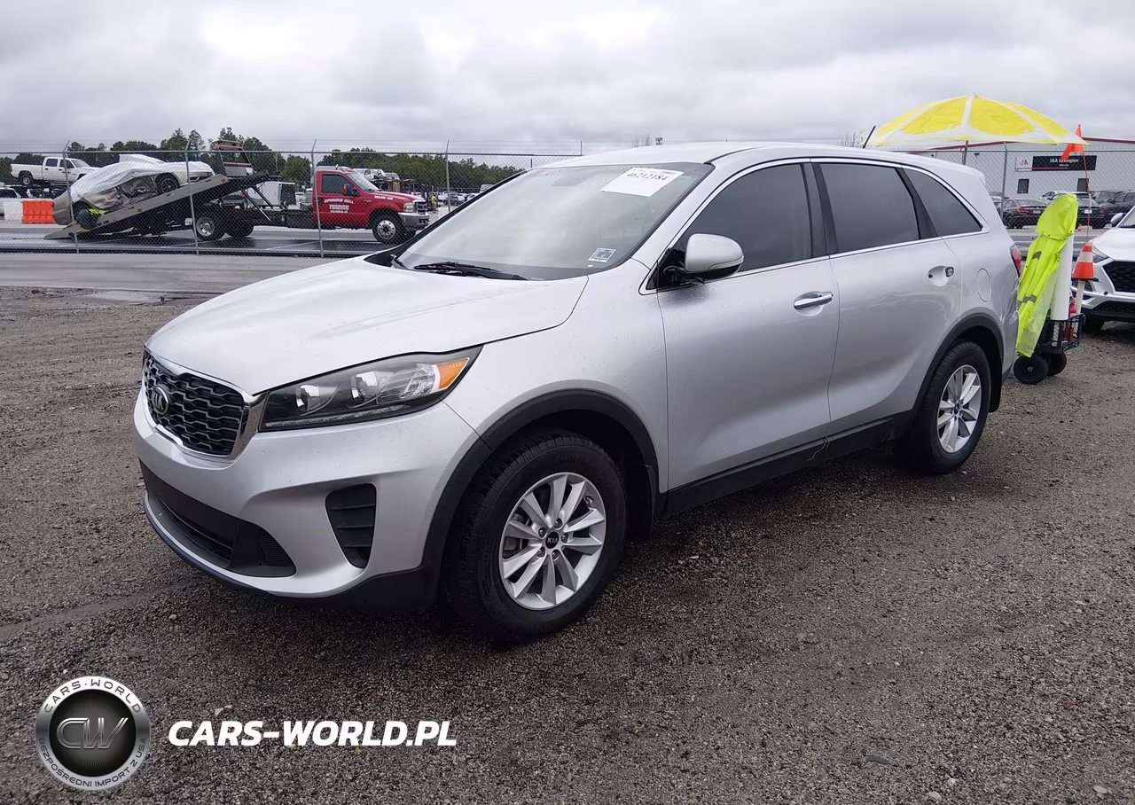 2019 Kia Sorento 2.4L L VIN:5XYPG4A37KG584145 - 2