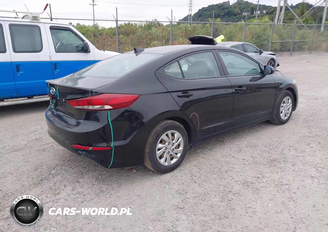 2017 Hyundai Elantra Se VIN:KMHD74LF3HU180160 - 4