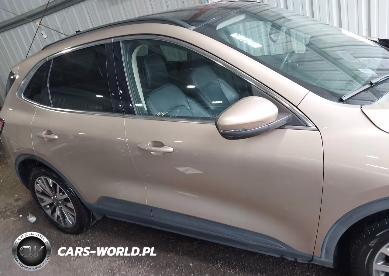 2020 Ford Escape Titanium Hybrid VIN:1FMCU0DZXLUA70656 - 13