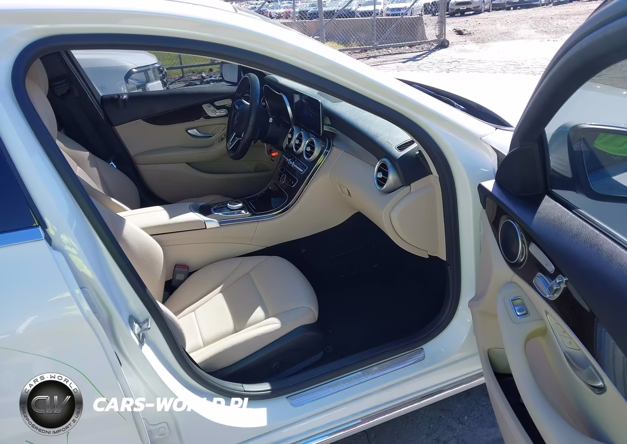 2019 Mercedes-Benz C 300 VIN:55SWF8DB9KU318849 - 5