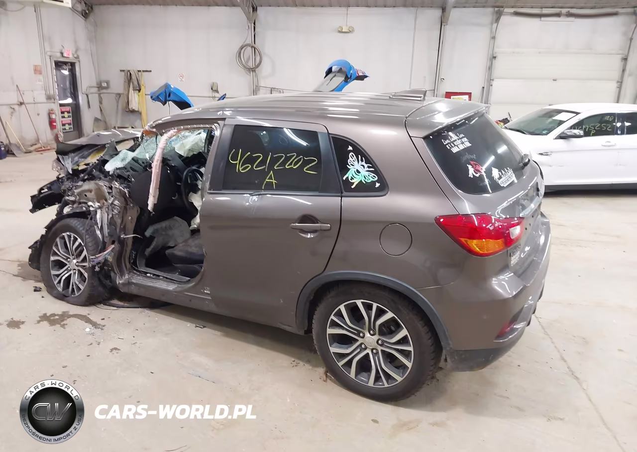 2018 Mitsubishi Outlander Sport VIN:JA4AR3AU8JU022474 - 3