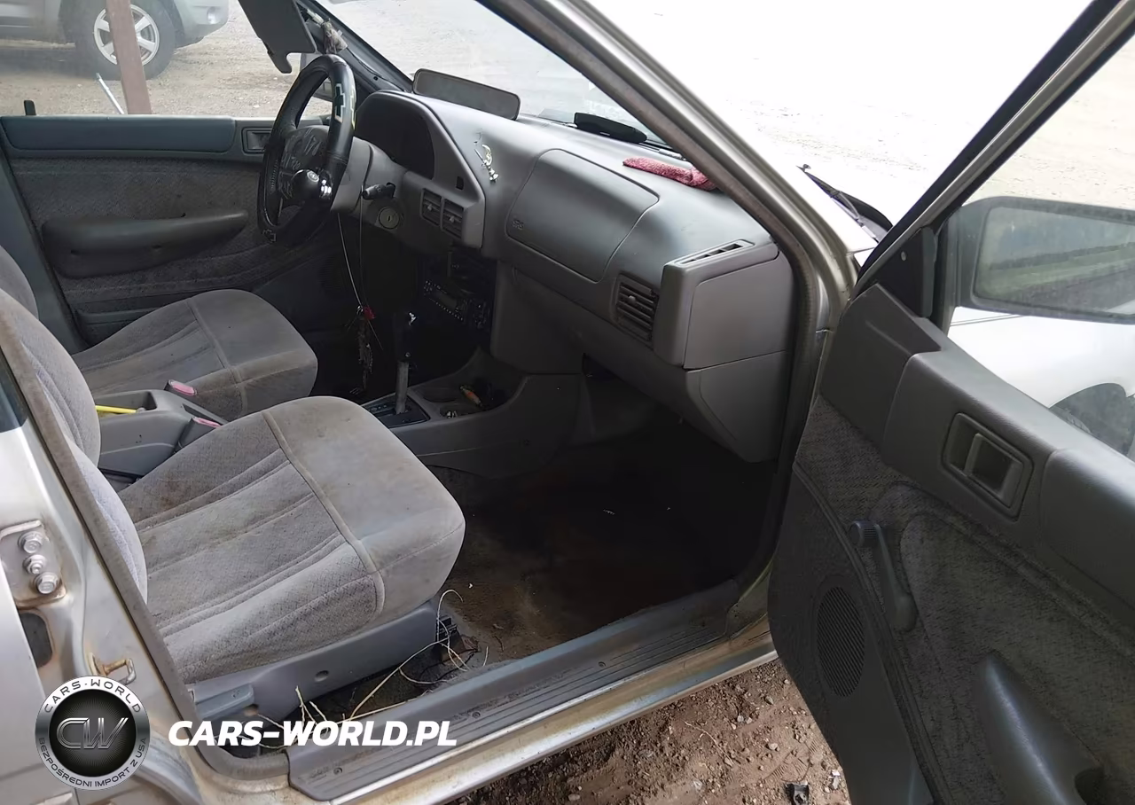 1996 Mercury Tracer Trio VIN:3MESM10J6TR601959 - 5
