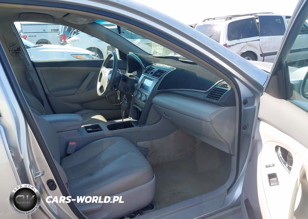 2009 Toyota Camry Le VIN:4T1BE46KX9U294860 - 5