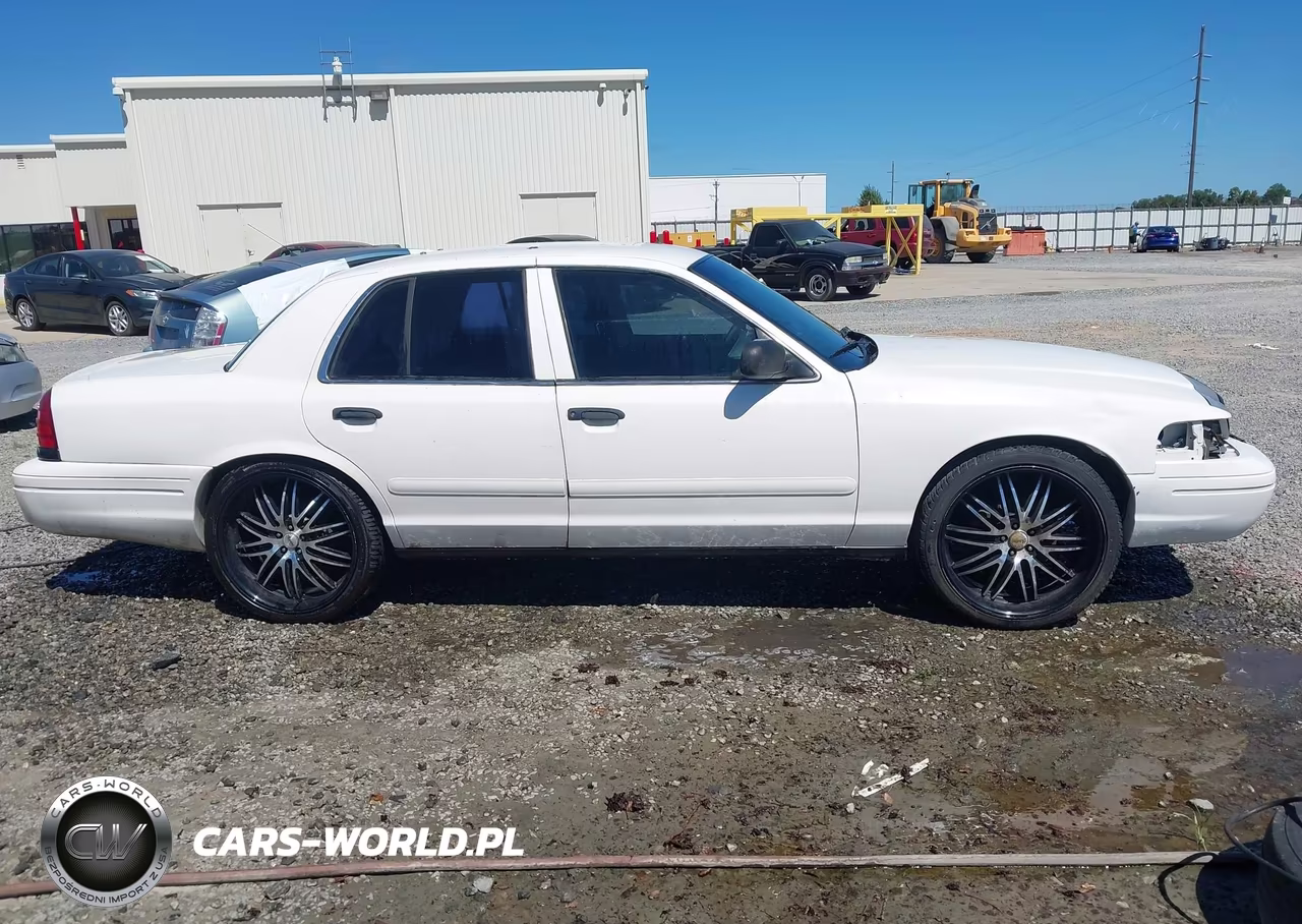2006 Ford Crown Victoria Police-Police Interceptor VIN:2FAFP71W96X119523 - 13