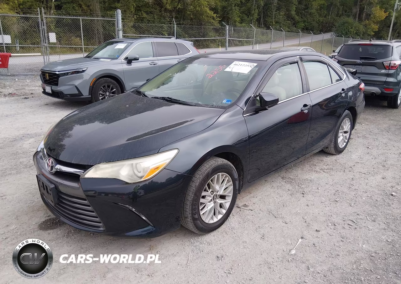2017 Toyota Camry Le VIN:4T1BF1FK9HU345615 - 2