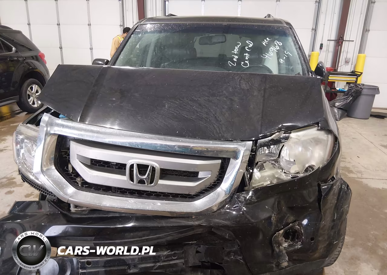 2011 Honda Pilot Touring VIN:5FNYF4H9XBB027433 - 13