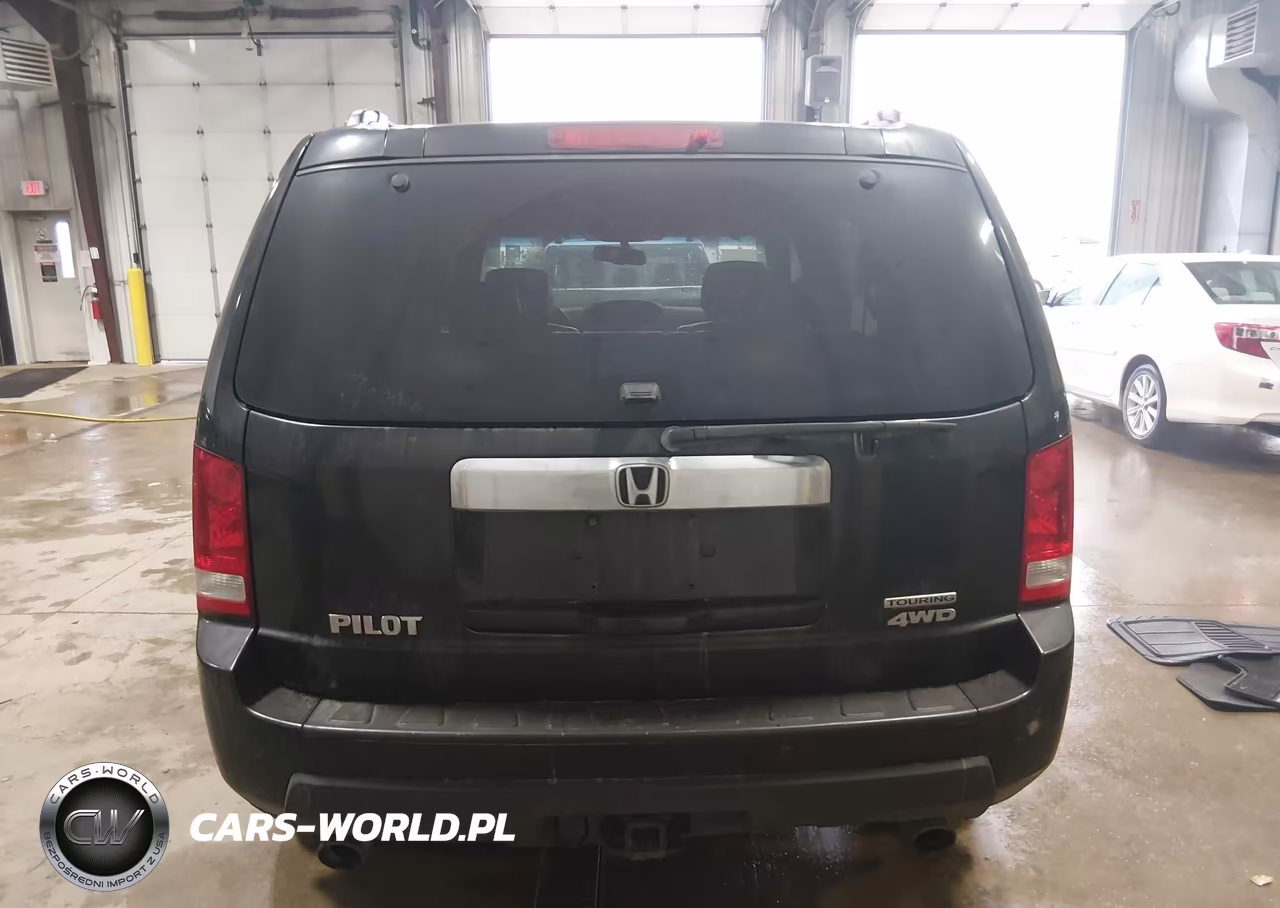 2011 Honda Pilot Touring VIN:5FNYF4H9XBB027433 - 17