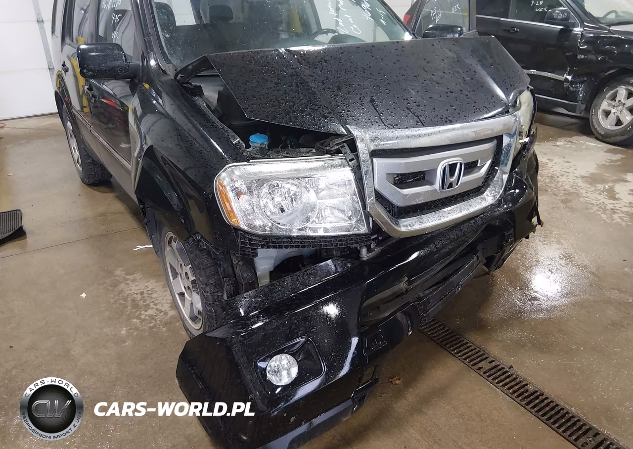 2011 Honda Pilot Touring VIN:5FNYF4H9XBB027433 - 6