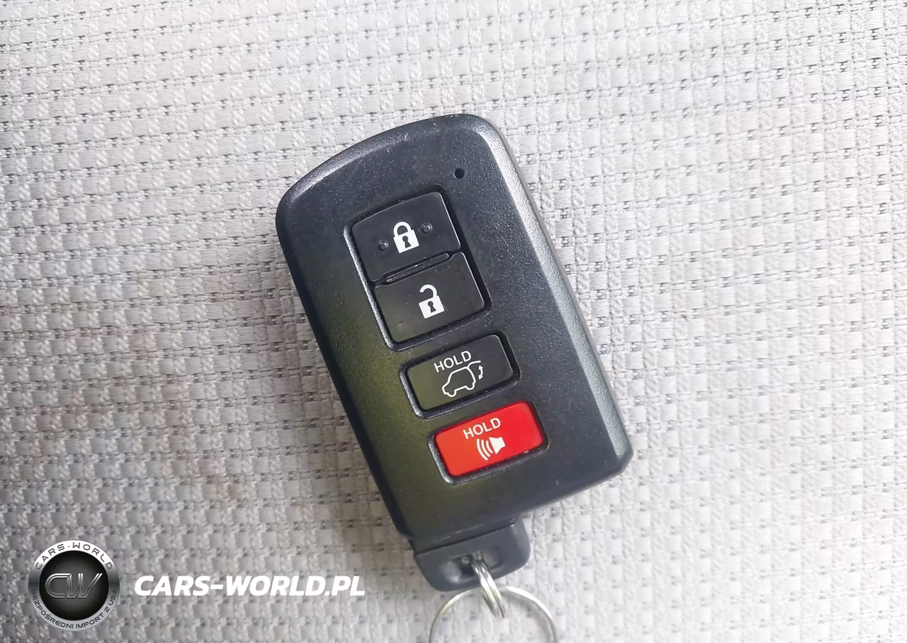 2017 Toyota Rav4 Hybrid Xle VIN:JTMRJREV3HD120747 - 11