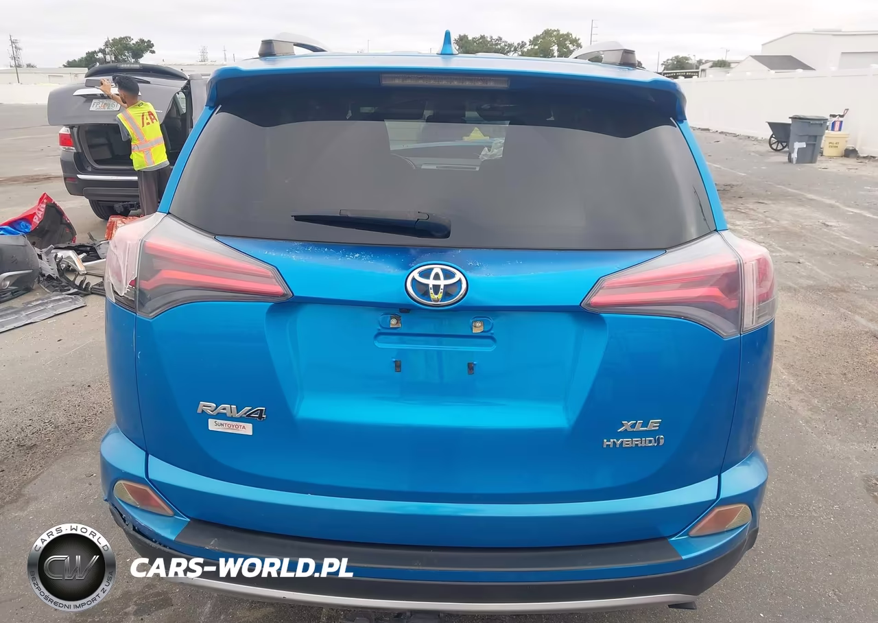 2017 Toyota Rav4 Hybrid Xle VIN:JTMRJREV3HD120747 - 16