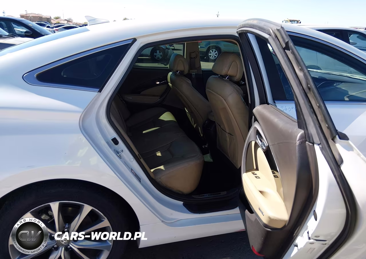HYUNDAI AZERA VIN:KMHFG4JG6GA518624 - 8