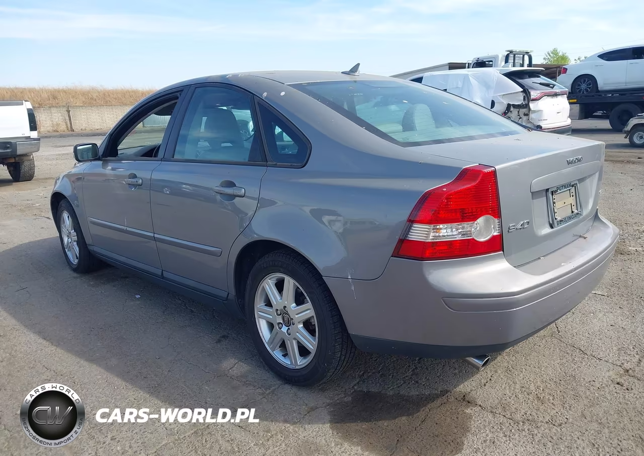 2005 Volvo S40 T5 VIN:YV1MS682252050604 - 3