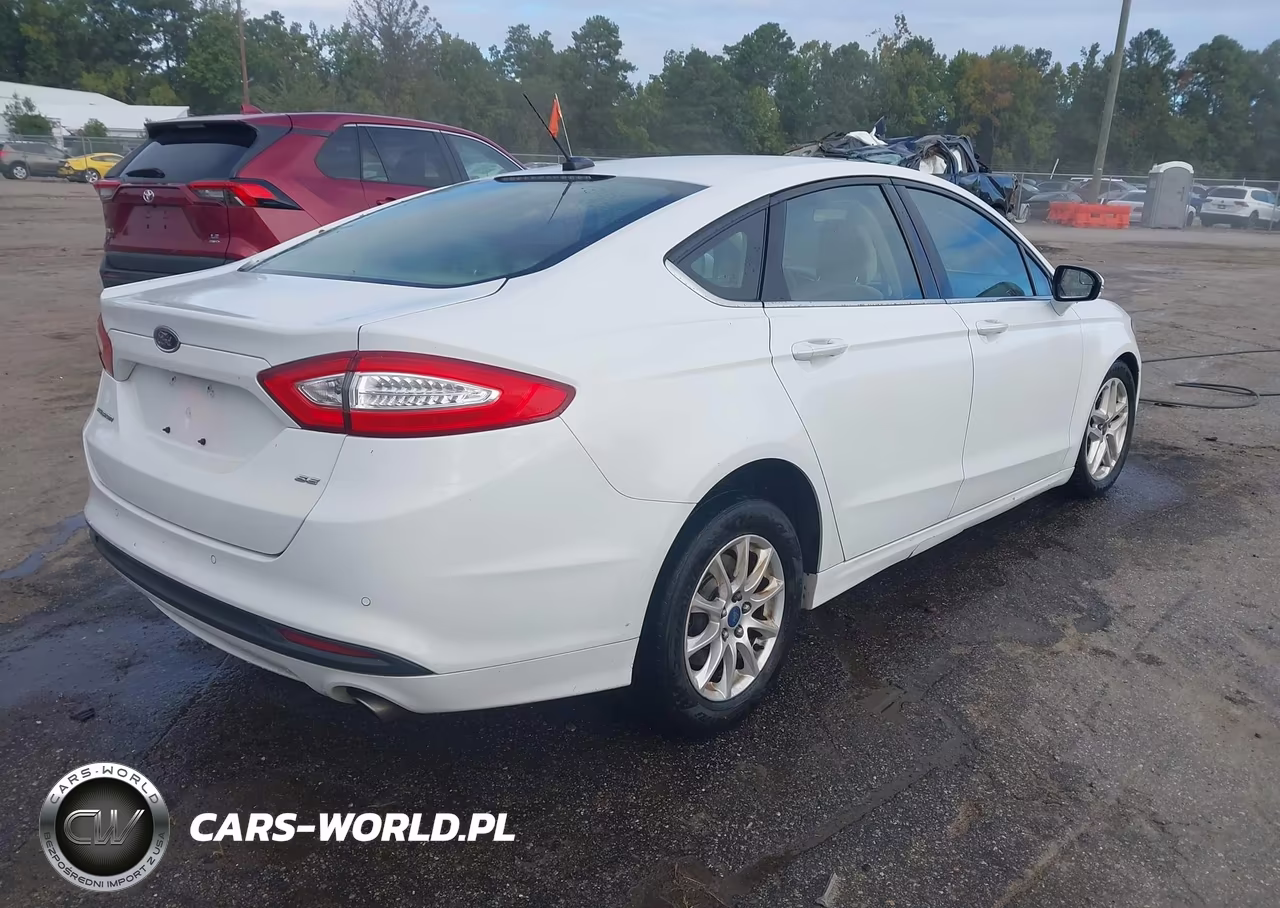 2014 Ford Fusion Se VIN:3FA6P0H76ER235913 - 4