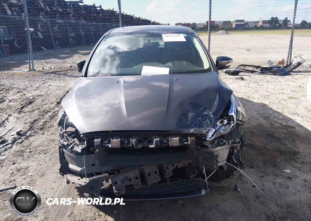 2016 Ford Focus Se VIN:1FADP3K25GL287847 - 12
