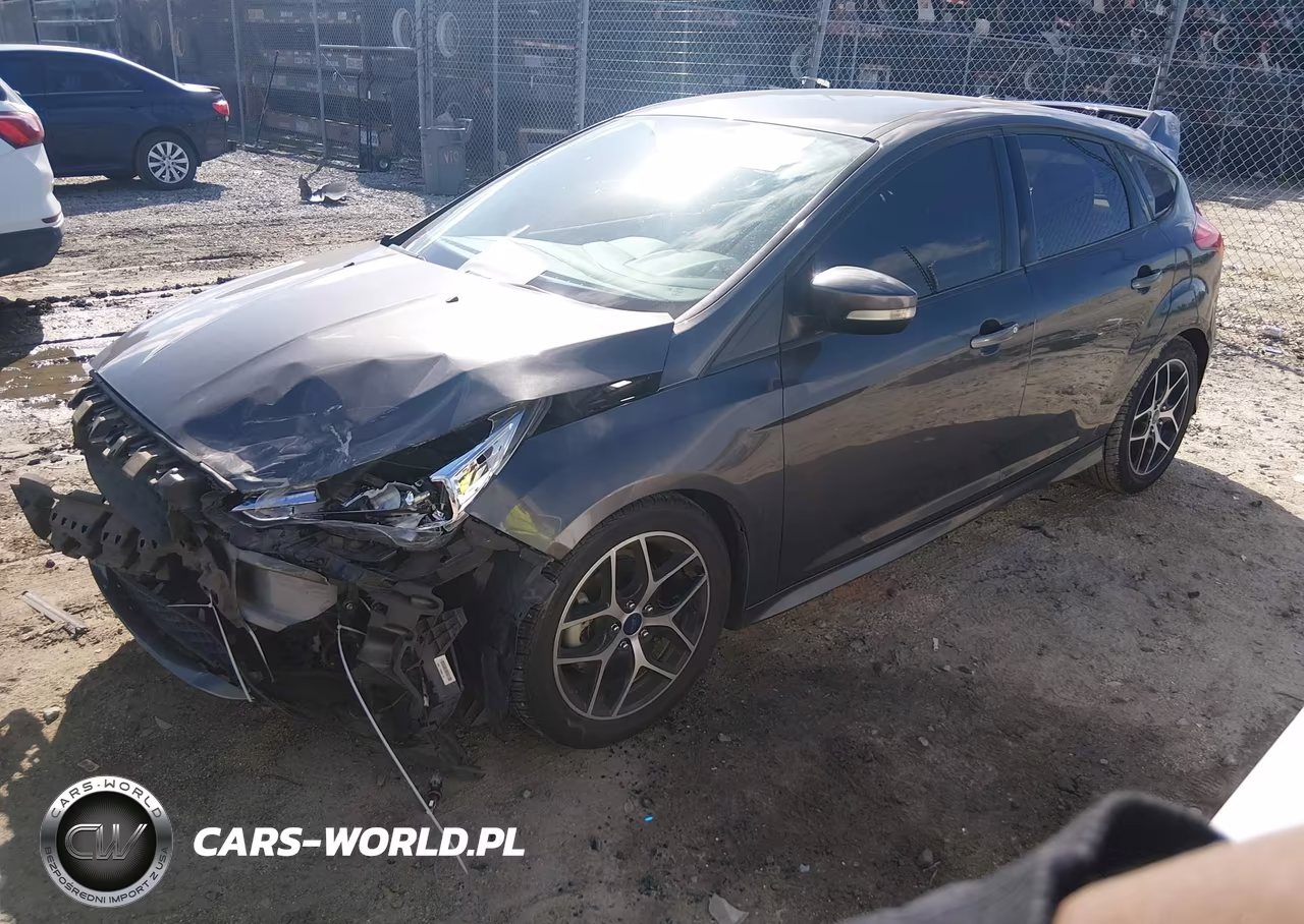 2016 Ford Focus Se VIN:1FADP3K25GL287847 - 2