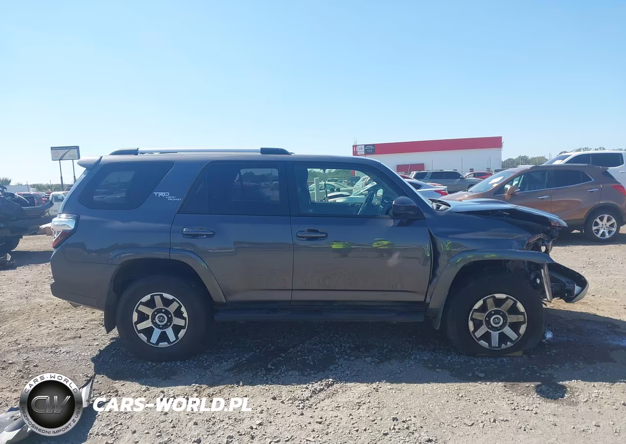 2018 Toyota 4Runner Trd Off Road VIN:JTEBU5JR3J5557542 - 13